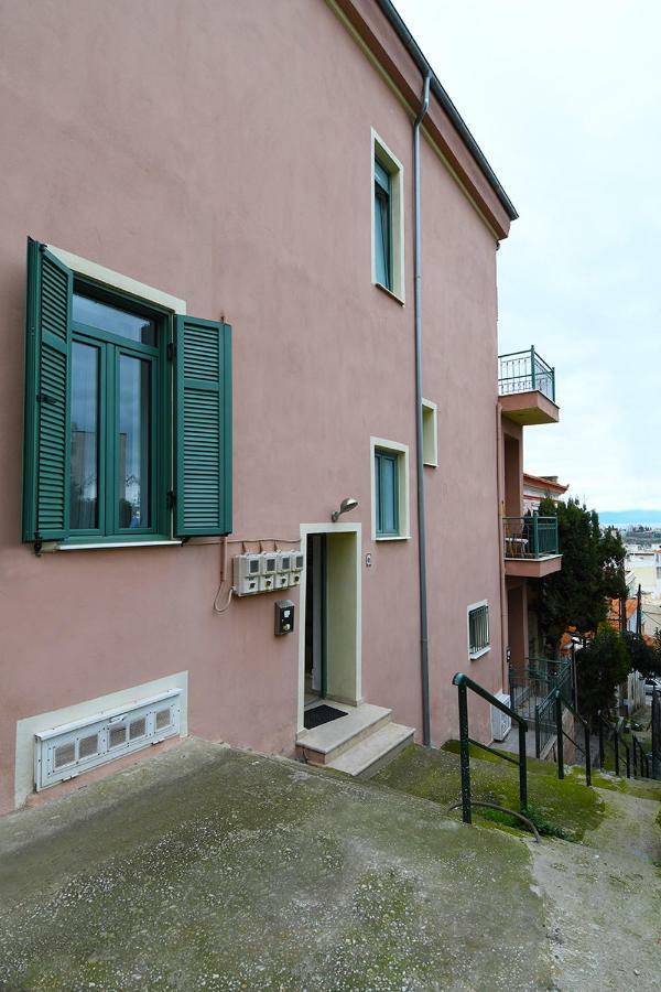 Sofokleous Apartment Кавала Экстерьер фото